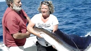 Fishing in Isla Mujeres aboard The Country Girl