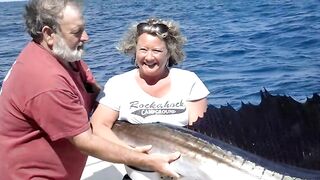 Fishing in Isla Mujeres aboard The Country Girl