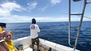 Семейный вечер на Herradura Beach — рыбалка и мягкая волна