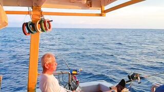 Kota Kinabalu морская рыбалка в Южно-Китайском море на выходных