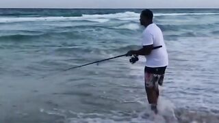 Playa del Carmen, выход без лодки — рыбалка по волне и свалам