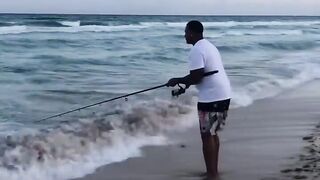 Playa del Carmen, выход без лодки — рыбалка по волне и свалам