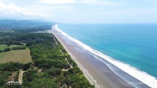 Costa Rica beach fishing: робало, готовим улов прямо на берегу