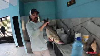 Costa Rica beach fishing: робало, готовим улов прямо на берегу