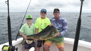 Mahi на борту Good Day морская рыбалка в Quepos и кулинария