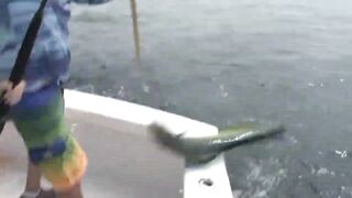 Mahi на борту Good Day морская рыбалка в Quepos и кулинария