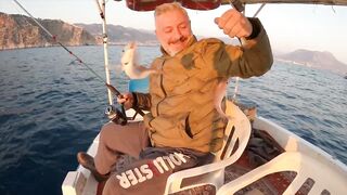 Лодочный выход в Аланье - морская рыбалка на волне 2023