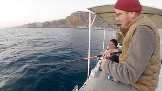 Лодочный выход в Аланье - морская рыбалка на волне 2023