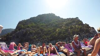 Ozge Boat Trip Icmeler 2018 и короткая рыбалка у скал по пути