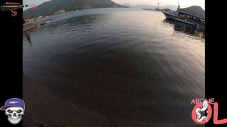 Утренняя вода в İçmeler удивила и рыбалка дала шанс на леврека