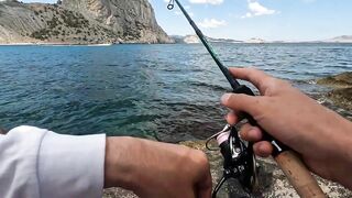 Новый Свет днём и ночью: морская рыбалка на скалах и в бухте