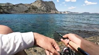 Новый Свет днём и ночью: морская рыбалка на скалах и в бухте