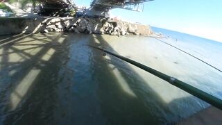 С берега и в протоках: рыбалка с Михалычем на реке Мацеста