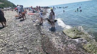 Мацеста в августе: море чистое, а как рыбалка у буёв?