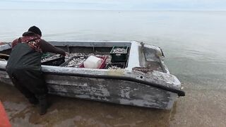 Керчь осенью: подводная охота и рыбалка на рынке свежего улова