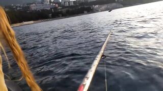 Гурзуф на воде - морская рыбалка на ставриду с лодки без суеты