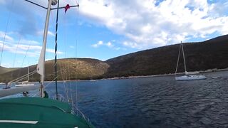 Kuşadası → Foça: яхтенный переход и морская рыбалка по пути