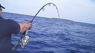 Noonu Atoll январь 2012 рыбалка по GT в тихое окно между ветрами