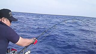 Noonu Atoll январь 2012 рыбалка по GT в тихое окно между ветрами