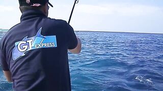 Noonu Atoll январь 2012 рыбалка по GT в тихое окно между ветрами