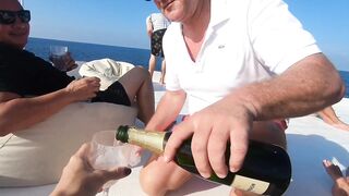 Noonu Atoll утренний выход и морская рыбалка в дрейфе по краю рифа