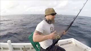 Fulidhoo морская рыбалка у пирса на заре и короткая сессия в пассе