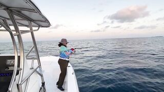 Fulidhoo магазин снастей и вечерняя рыбалка у пирса