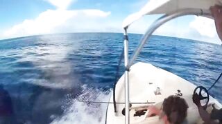 Gan Addu морская рыбалка в Адду на троллинг и спор рыбака с ветром