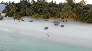 Gan Island Addu спокойный залив и рыбалка на ставриду у волнореза
