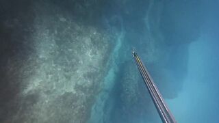 Подводная охота и морская рыбалка в Нетании Израиль на прибрежных плитах