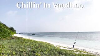 Vaadhoo, Raa Atoll вечерняя лагуна и светлячки на волне