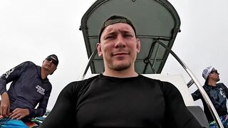 Vaavu Atoll снорклинг - стеклянный проход и рифовые акулы на мели