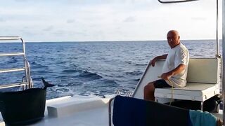 Vaavu Atoll троллинг и ваху, морская рыбалка на волне и на удачу