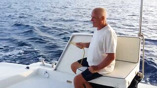 Vaavu Atoll троллинг и ваху, морская рыбалка на волне и на удачу