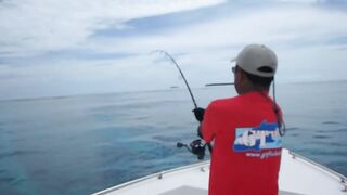 Faafu Atoll record GT: декабрь, штиль и жёсткая борьба у кромки