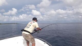 Gaafu Dhaalu GT серия часть 3 длинные проводки и короткий бой у лодки