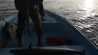 Laamu Gan MaaKandugai Kolhu elhun что это за точки и есть ли рыбалка рядом?