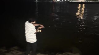 Al Qunfudhah Саудовская Аравия берег и пирс у судового канала