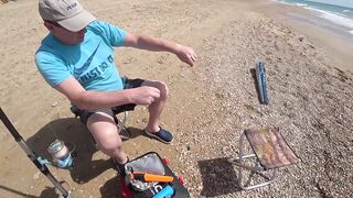 Нетания, Израиль — морская рыбалка с берега и вечерний прибой