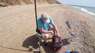 Нетания, Израиль — морская рыбалка с берега и вечерний прибой