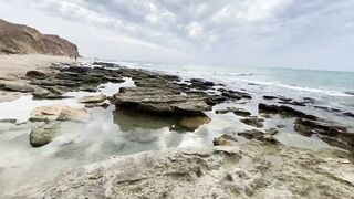 Netanya beach, Israel: находки у кромки прибоя и забытые приманки на песке