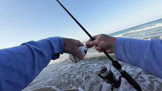 Netanya, Израиль — вечерний берег, прибой и рыбацкие снасти в 4K 28.10.2024