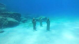 Pissouri Bay Divers — погружения, рифы и встреча с мелкой рыбой