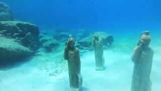 Pissouri Bay Divers — погружения, рифы и встреча с мелкой рыбой