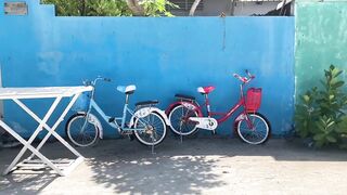 Huraa Island, Maldives: канал, лодки-дони и вечерние силуэты пальм