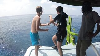 Диффуши район — морская рыбалка с дони: сезон 2022/2023, вечерний клев и жарка