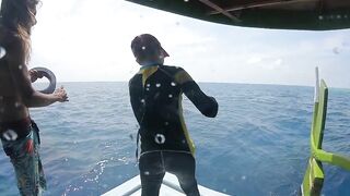 Диффуши район — морская рыбалка с дони: короткий обзор уловов и береговой быт