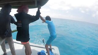 Диффуши район — рыбалка с дони: сумерки, фонари на лагуне и шквалы на подходе