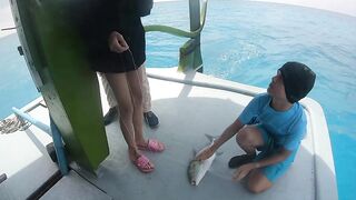 Диффуши район — рыбалка с дони: сумерки, фонари на лагуне и шквалы на подходе