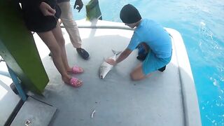 Диффуши район — рыбалка с дони: сумерки, фонари на лагуне и шквалы на подходе